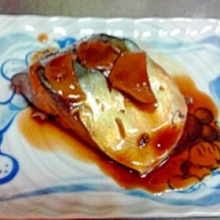 甘辛く煮付けた鯖の生姜煮♪